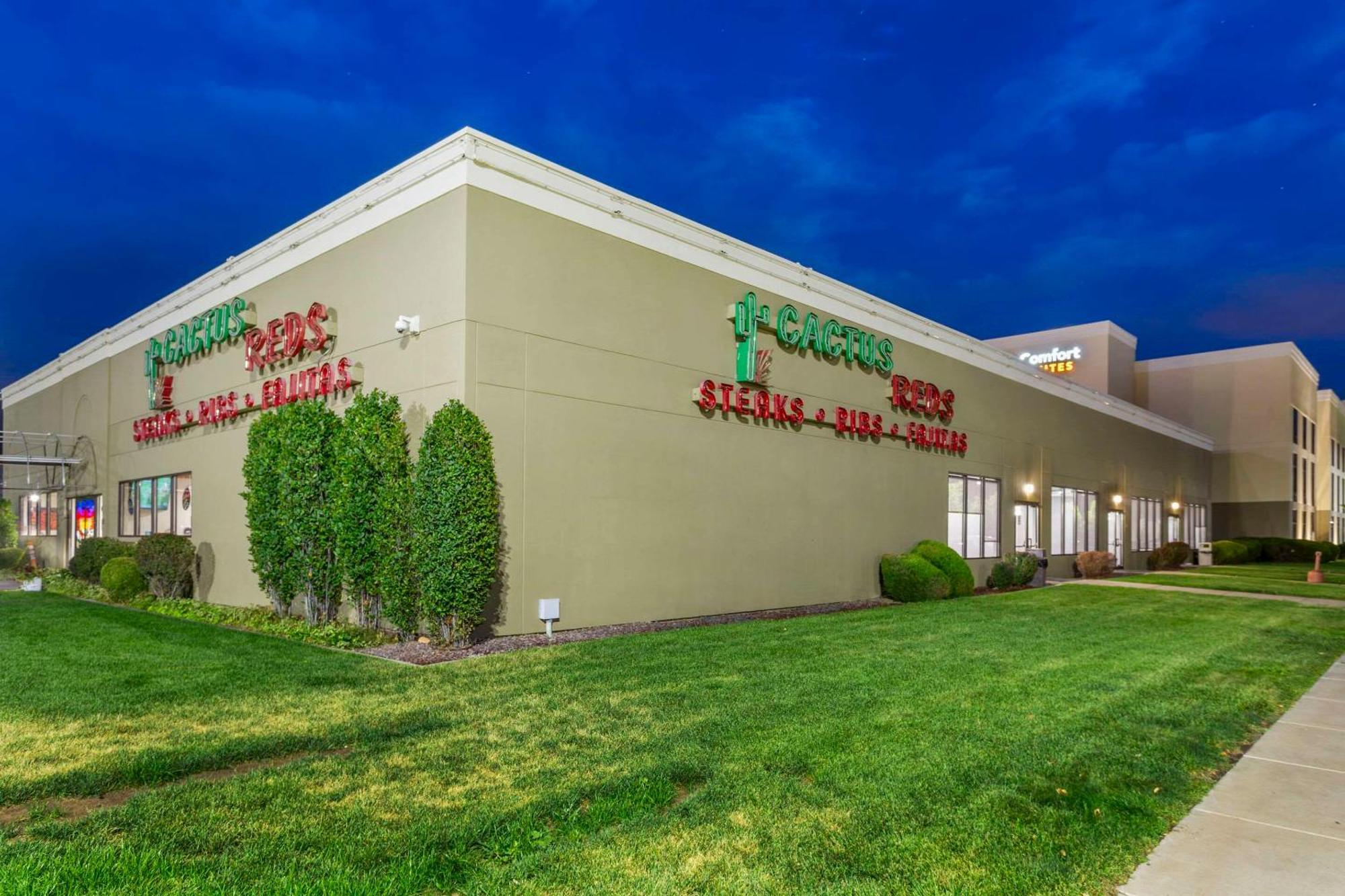 Comfort Suites Ogden Conference Center Exterior foto